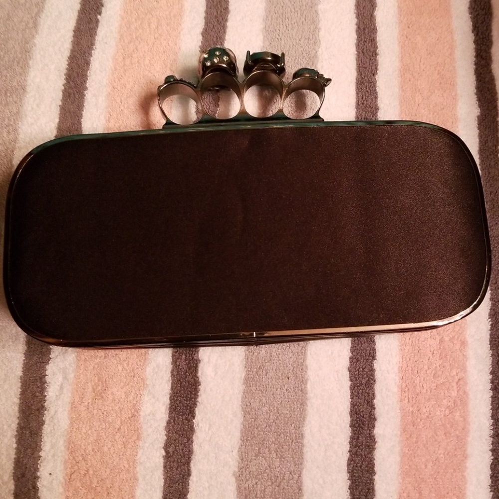 Black clutch. Perfect for Halloween